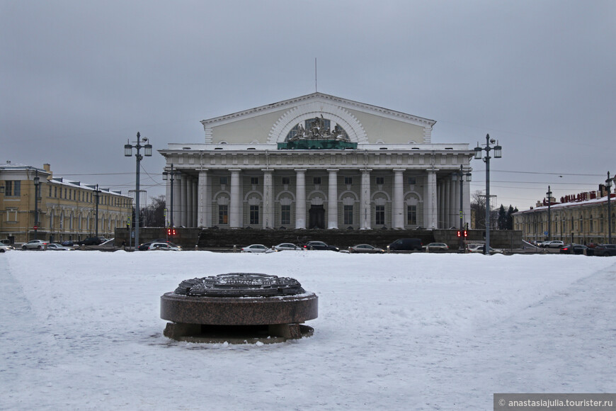 В столице северных морей...