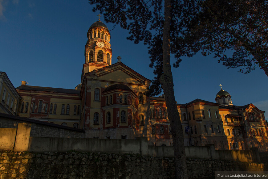 Там, где душа Абхазии. Новоафонский Симоно-Кананитский монастырь