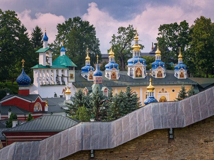Свято-Успенский Псково-Печерский монастырь 