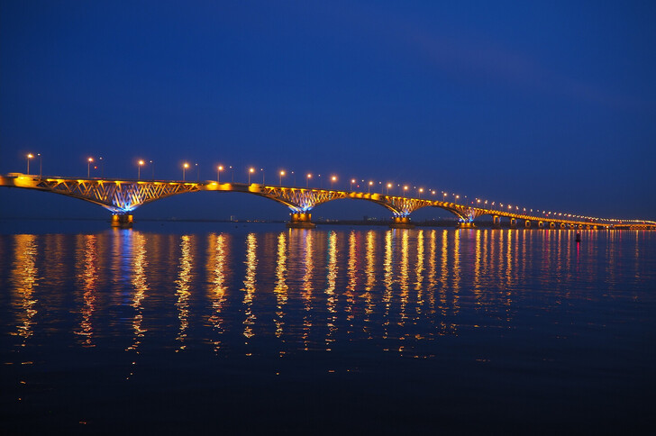 Саратовский мост через реку Волга