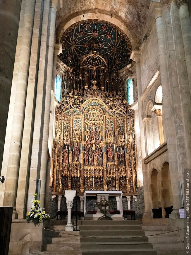 Средневековый Кафедральный собор Коимбры в центральной Португалии