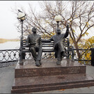 Памятник Ю.А.Гагарину и С.П.Королеву в Энгельсе