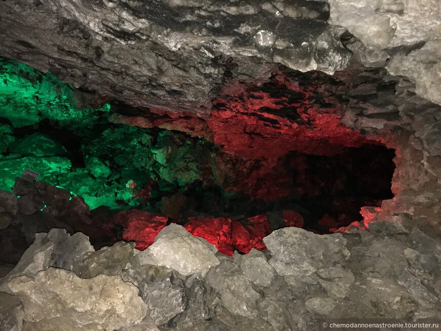 Освещение в Кунгурской пещере