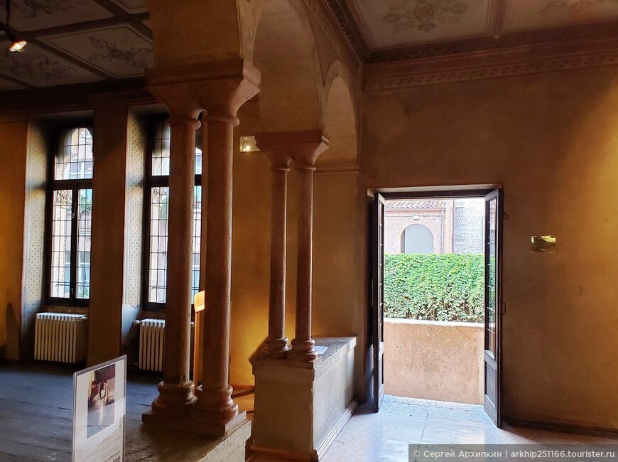 Знаменитый дом Джульетты 13 века в Вероне