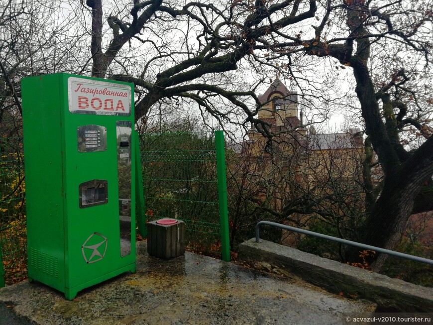 Прогулка по Кореизу до Юсуповского дворца и дальше к Ласточкину гнезду...