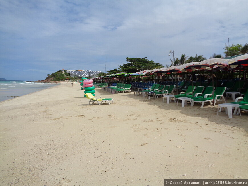 Пляж Самае на острове Ко Лан — один из лучших возле Паттайи