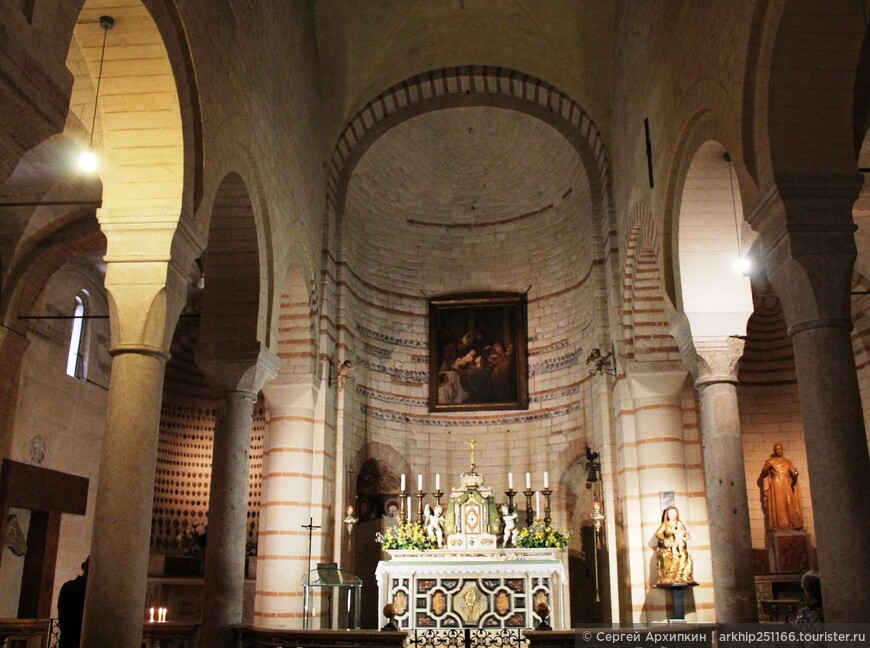 Средневековая церковь Санта-Мария Антика — одна из древнейших в Вероне