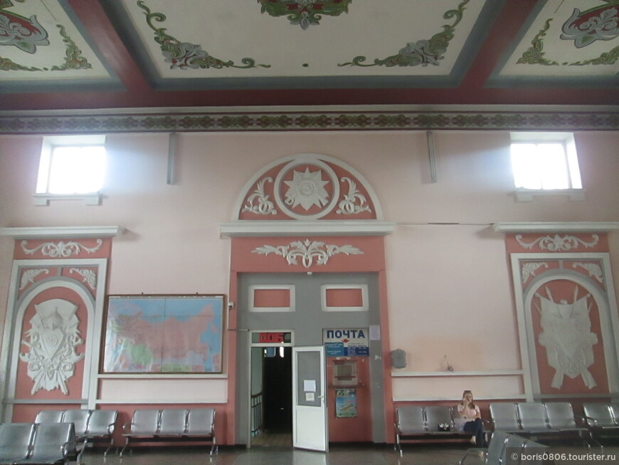 Самый большой и самый главный вокзал Киргизии