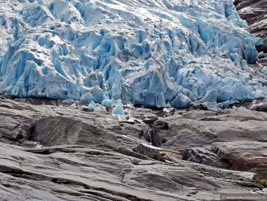 Покоряя великие цели, или 10 фактов о леднике Свартисен