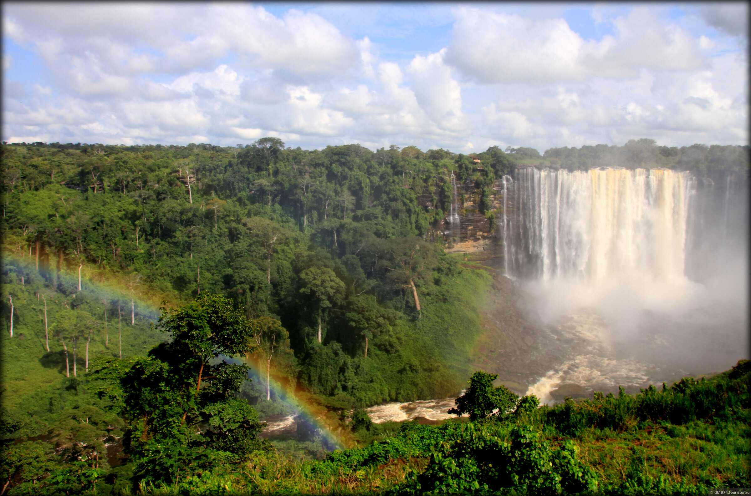 Самый высокий водопад в северной африке. Водопад Каландула Ангола. Водопад Бинго Ангола. Водопад Руакана. Водопад Каландула Ангола фото.