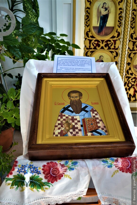 Часовня Святителя Василия Великого - первый в России православный храм при военном санатории