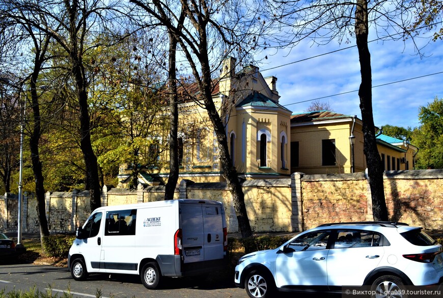 Часовня Святителя Василия Великого - первый в России православный храм при военном санатории