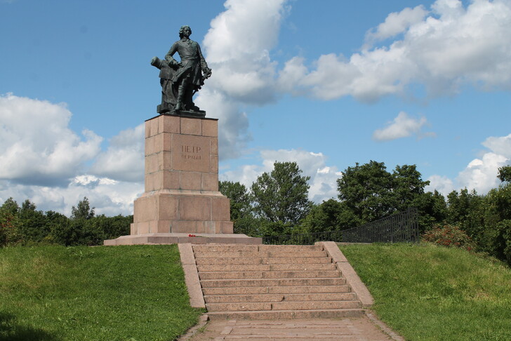 Памятник Петру I на Петровской горе