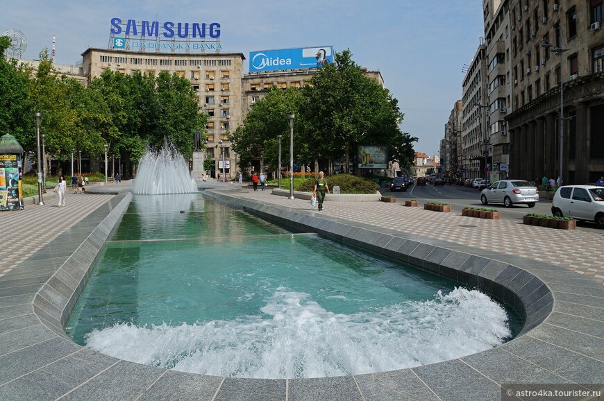 Фонтан на площади Николы Пашича в центре города.