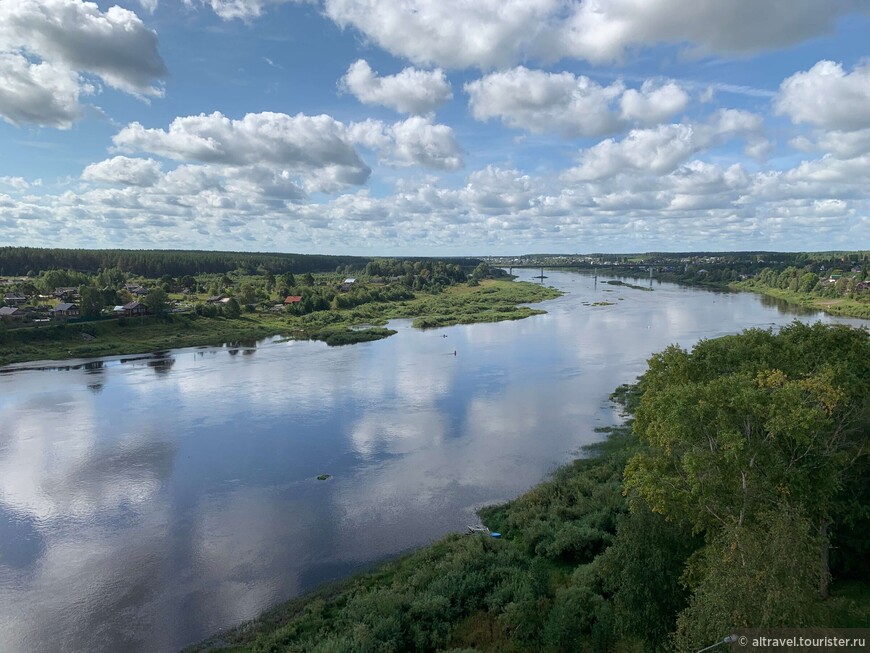 Фото 20. Вид на Сухону с колокольни Успенской церкви