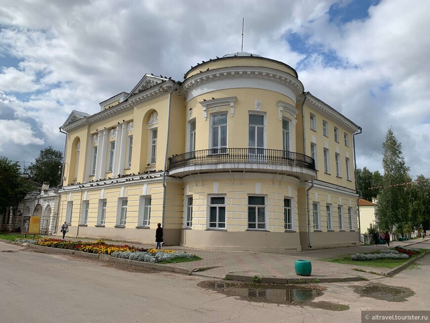 Фото 23. Усадьба Алёневых-Чебаевских, начало 19-го века, сейчас - Детский музейный центр