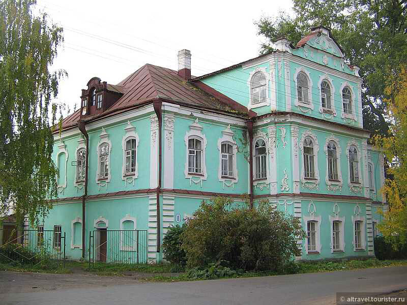 Фото 24. Дом Шилова (дом Лестока), 1760-1770-е гг. Сейчас - детский сад