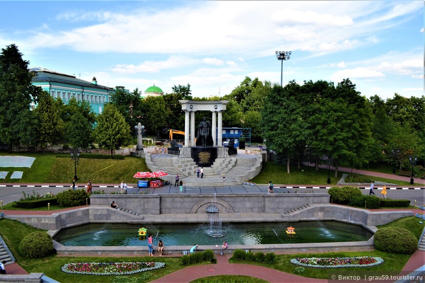 Памятник российскому императору-освободителю