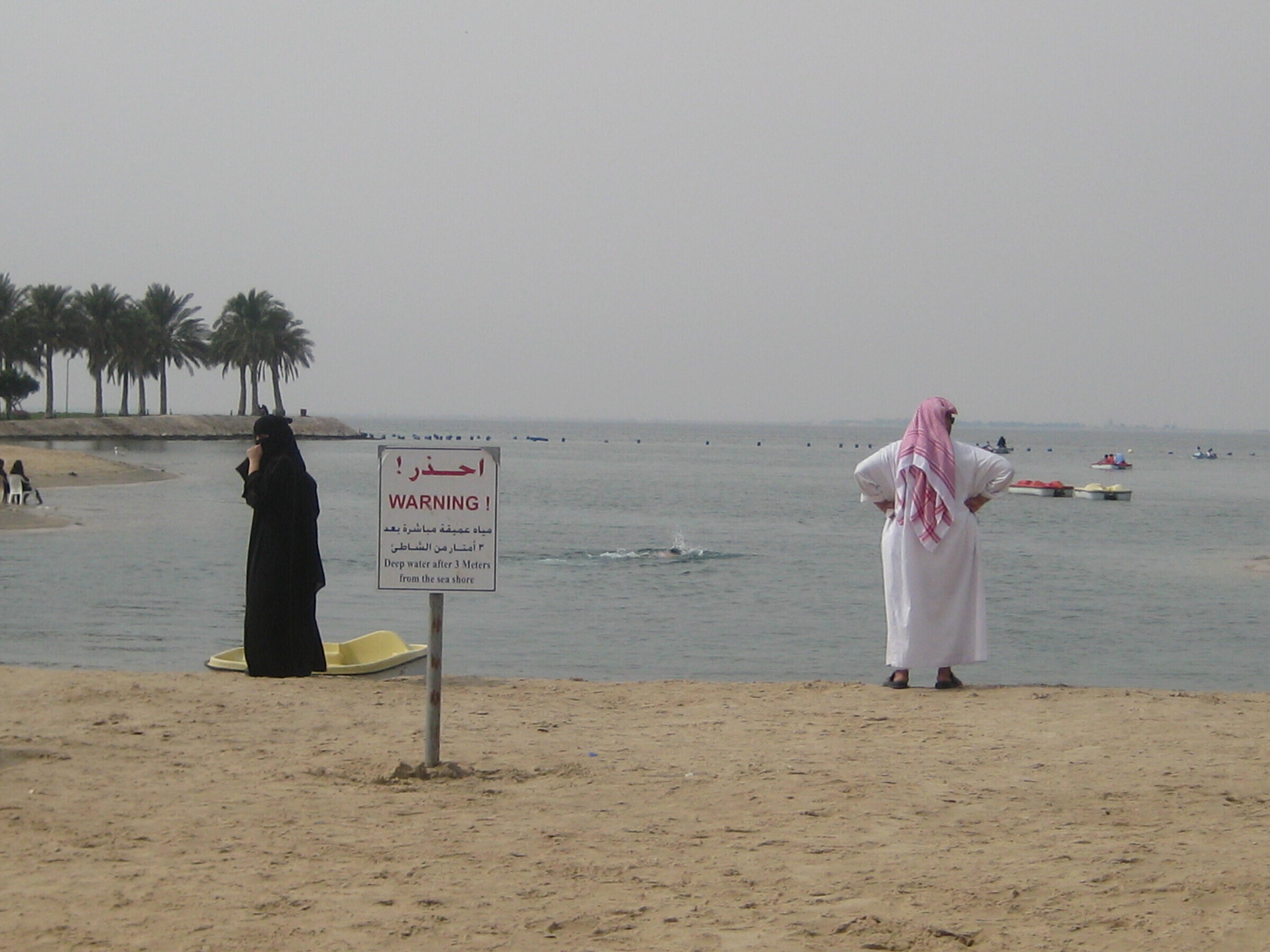 Саудовская аравия курорты. Курорты Саудовской Аравии на Красном море. The Red Sea курорт Саудовской Аравии. Пляжи Саудовской Аравии на Красном море. Джидда Саудовская Аравия пляжи.