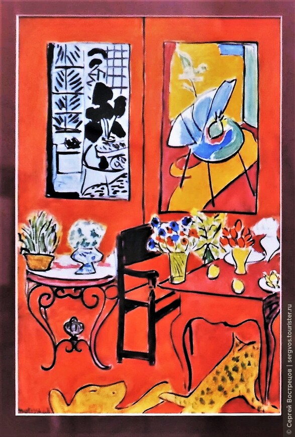 «Большой красный интерьер», 1948. Литография 1948 г., Париж.
Оригинал: масло, холст, 146×97 см. Центр Помпиду, Париж.
