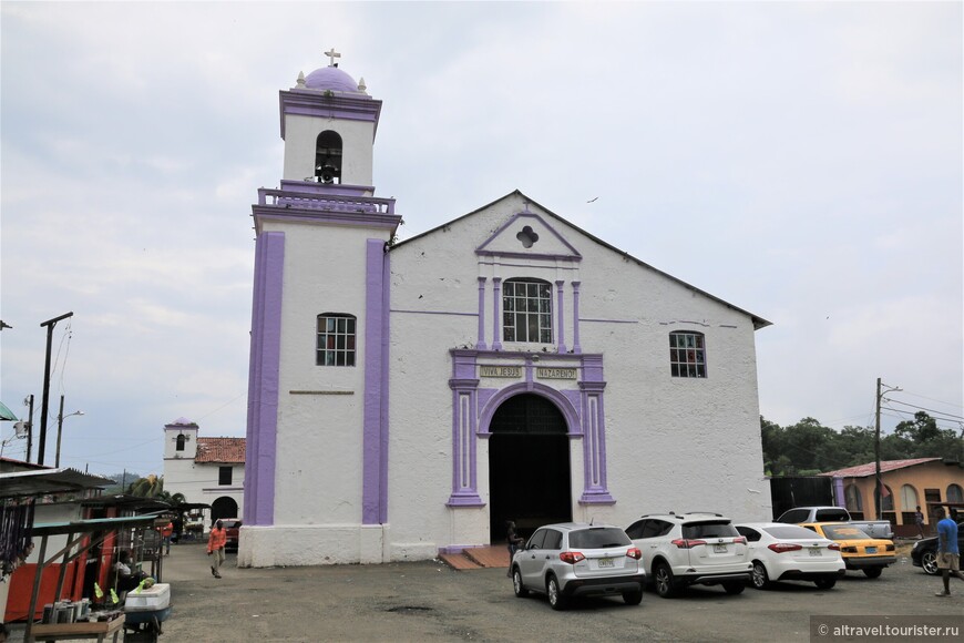 Фото 15. Церковь Сан Фелипе - фасад
