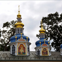 Великолепные купола Успенского храма.
