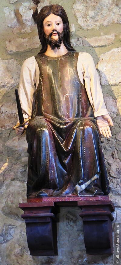 Фото 32. Статуя Св. Якова