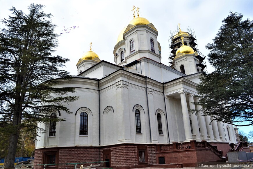 Долгая и тяжкая история собора в честь Александра Невского