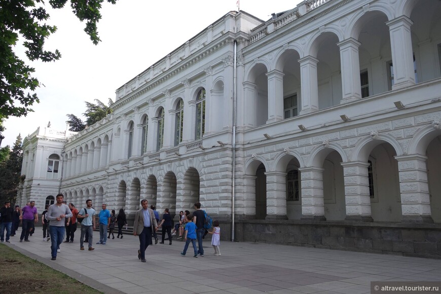 Фото 2. Воронцовский дворец