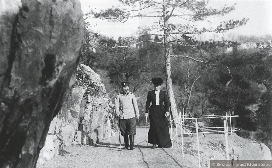 Николай Второй и Александра Федоровна (1902 год, фото из Интернета)