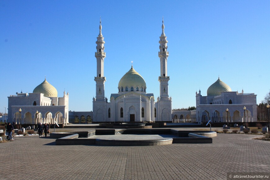 Фото 15. Белая мечеть

