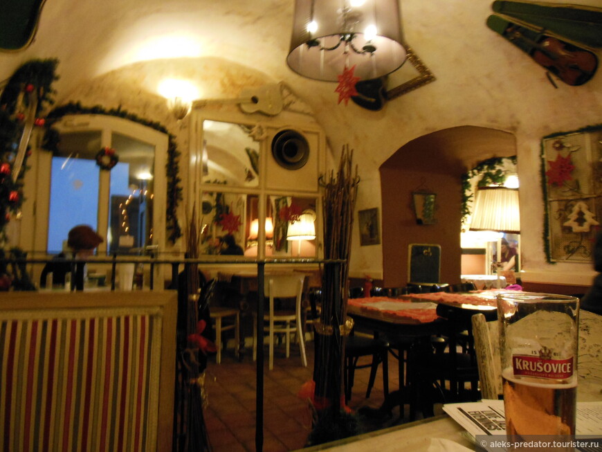 Отличное кафе у Тынского храма в Праге