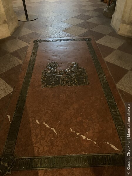 ульмский собор высота в метрах