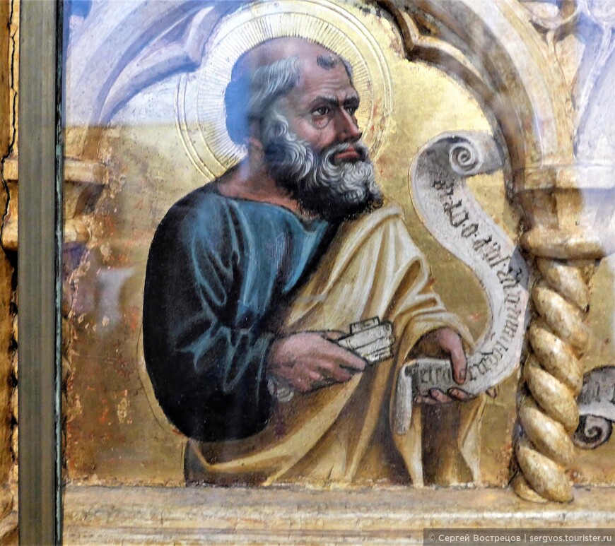Фрагмент нижнего ряда полиптиха Никколо Алунно (1466). Один из апостолов Христа.