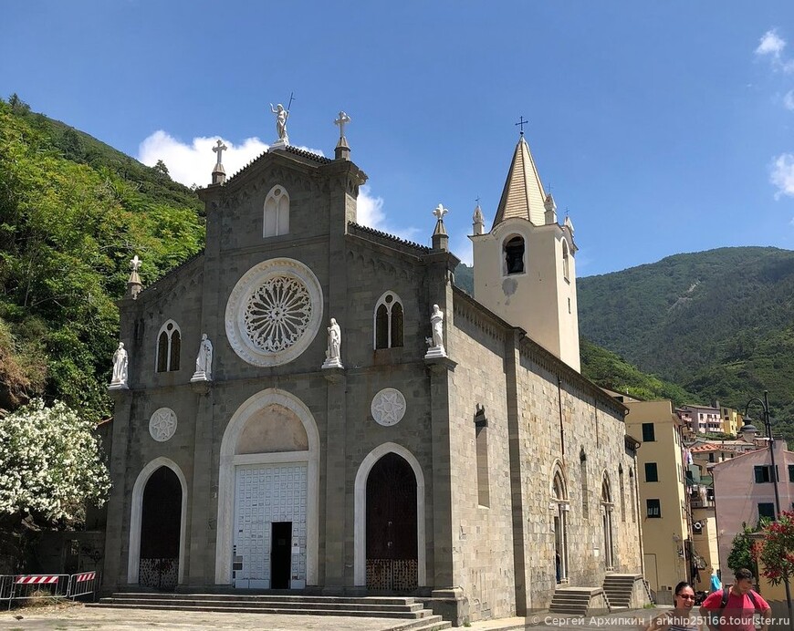 Главный собор курортного Риомаджиоре — церковь Сан Джованни Баттиста