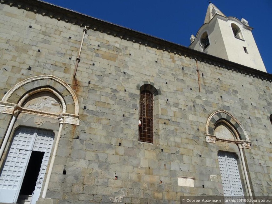 Главный собор курортного Риомаджиоре — церковь Сан Джованни Баттиста