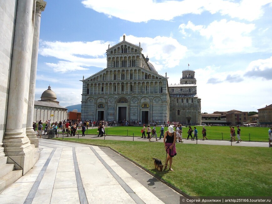 Средневековый Баптистерий Сан-Джованни в Пизе — самый большой в Мире