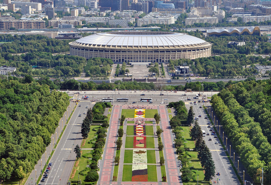 Стадион «Лужники» с высоты МГУ
