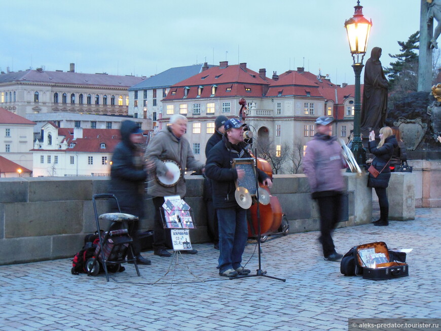 Прогулка по Карлову мосту в Праге