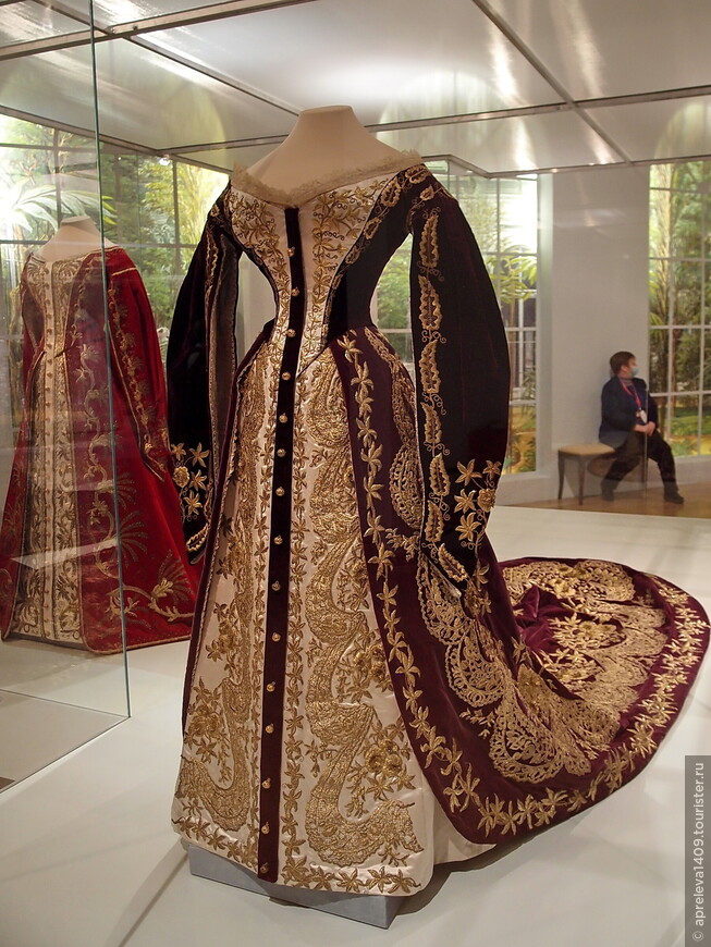 Платье придворное парадное императрицы Марии Федоровны