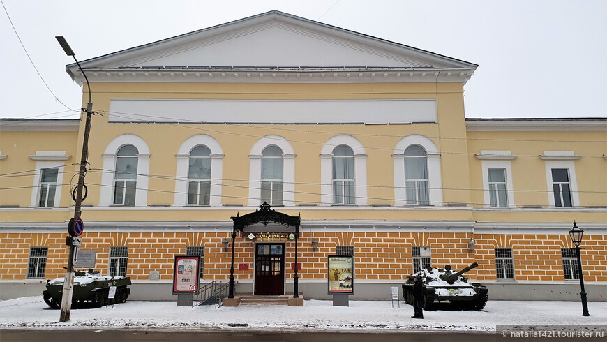 Здание музея истории ВДВ, в прошлом семинария