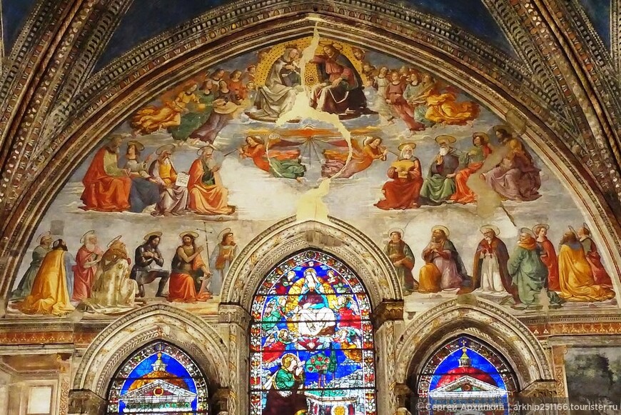 Средневековый собор Санта-Мария-Новелла — и  ее крупнейший цикл фресок 15 века во Флоренции