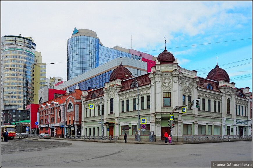 Прогулка по маршруту метро Екатеринбурга