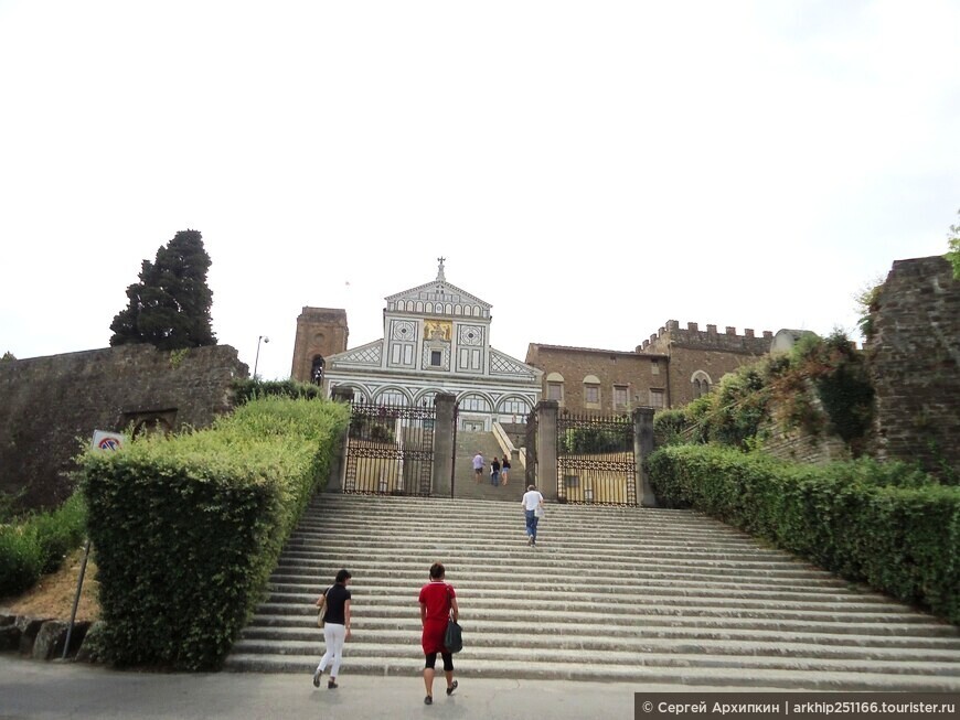Площадь Микеланджело с лучшей смотровой площадкой на центр Флоренции