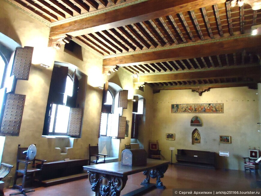 Дворец Даванцати — увидеть как жили богатые флорентийцы в 14 веке