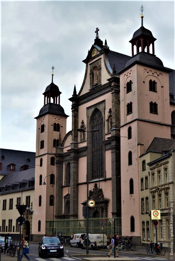 Единственная большая церковь в центре Кёльна в стиле барокко