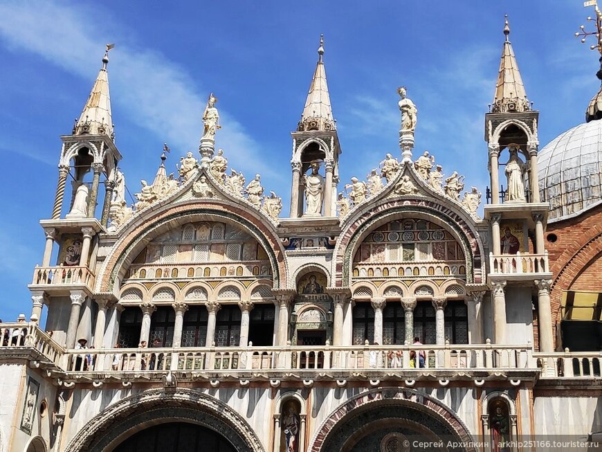 Главный собор Венеции — средневековый собор Сан Марко — объект ЮНЕСКО