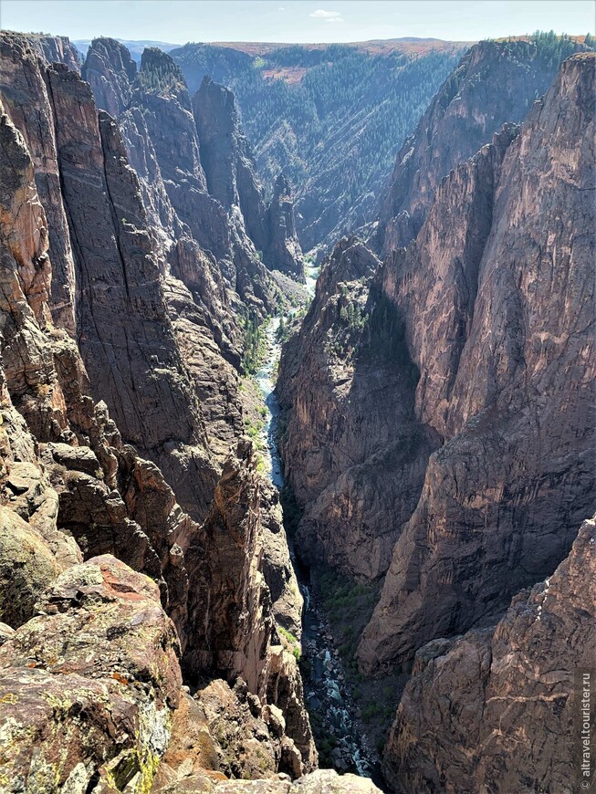 Фото 17. Глубина каньона на территории парка варьируется от 530 до 820 метров