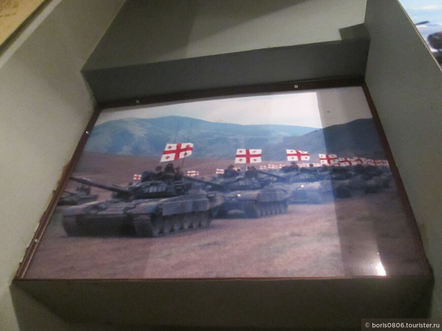 Бесплатный и несколько мрачноватый музей на тему военной славы Грузии 1941-2008 годов