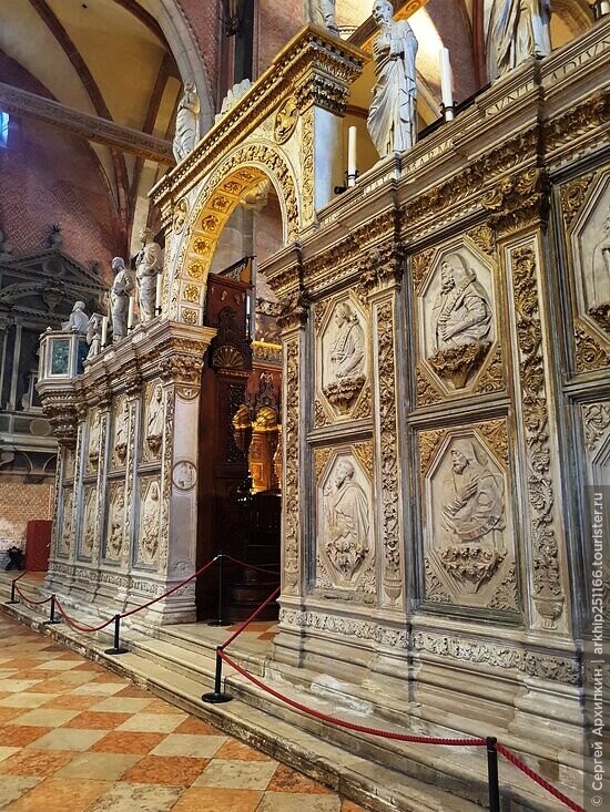 Шедевры собора Санта Мария Глориоза деи Фрари в Венеции — от Донателло до Тициана